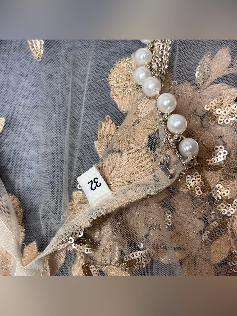 Vintage Shawl Gold Sequin Pearl Bead Embellished Women Cape Shrug Wrap Size 32 - Picture 11 of 12